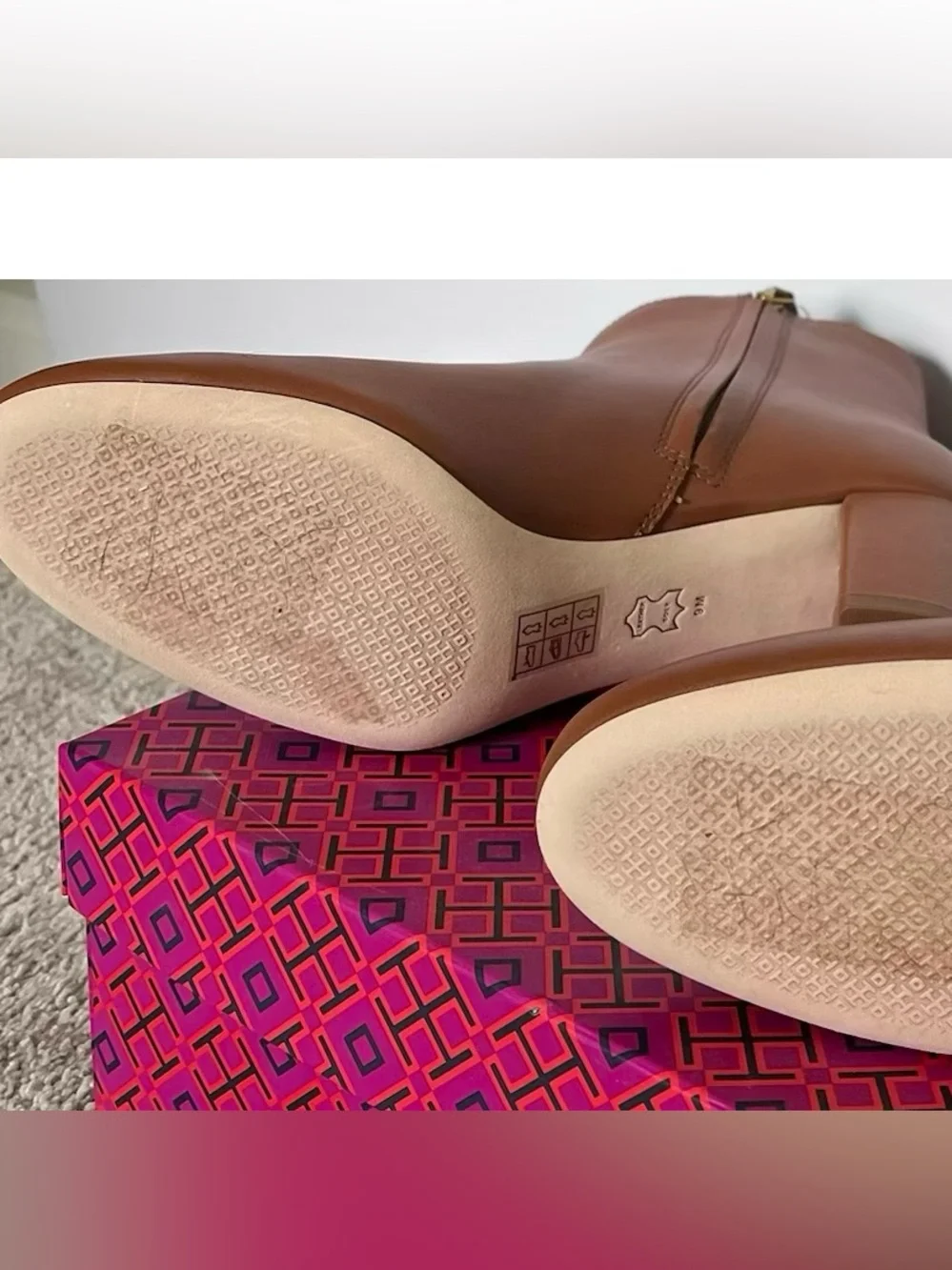 Tory Burch Smooth Cognac Leather Brooke Booties Size 9